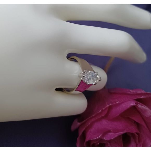 Swarovski Elements - Size 7 - Silver tone ring as pictured - Picture 4 of 6